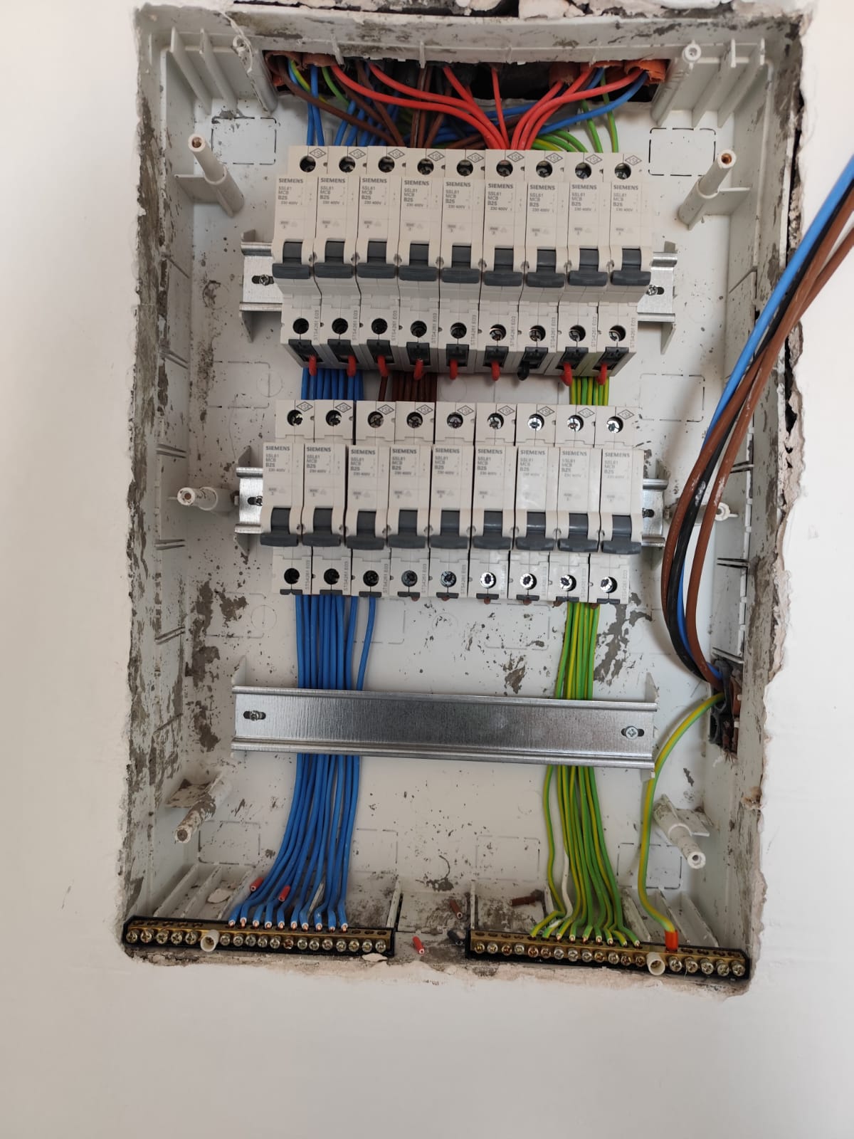 Arnavutköy Elektrikçi | 7/24 Acil Elektrik Servisi